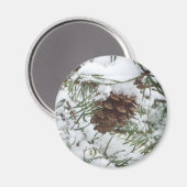 Snowy Pine Cone I Winter Natuur Foto Magneet (Voorkant / Achterkant)