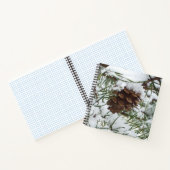 Snowy Pine Cone I Winter Natuur Foto Notitieboek (Binnen)