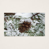 Snowy Pine Cone I Winter Natuur Foto Visitekaartje (Achterkant)