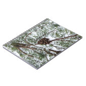 Snowy Pine Cone II Winter Natuur Fotografie Notitieboek (Linkerzijde)