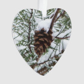 Snowy Pine Cone II Winter Natuur Fotografie Ornament (voorkant)