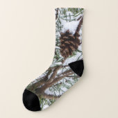 Snowy Pine Cone II Winter Natuur Fotografie Sokken (Links - buitenkant)