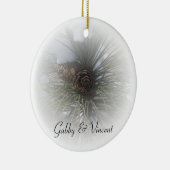 Snowy Pines Winter Wedding Keramisch Ornament (Rechts)