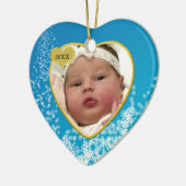 Snowy Sky Blue Baby's eerste kerstfoto Keramisch Ornament (Links)