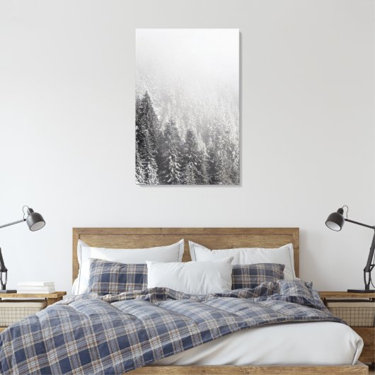Snowy spruce woud verpakt in mist canvas afdruk (Insitu (Slaapkamer))