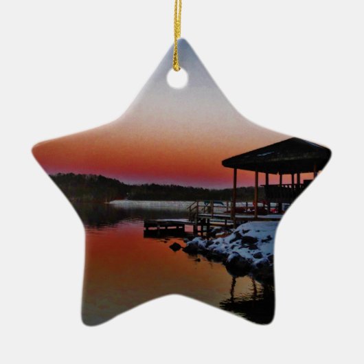 Snowy Sunset at Lake Arrowiad dock Keramisch Ornament (Voorkant)