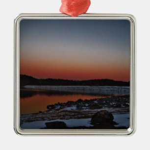 Snowy Sunset at Lake Arrowiad Metalen Ornament