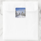 Snowy Track and Pine Trees, Cambrians, bij St. Vierkante Sticker (Tas)
