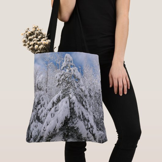 Snowy Trees Tote Bag (Dichtbij)
