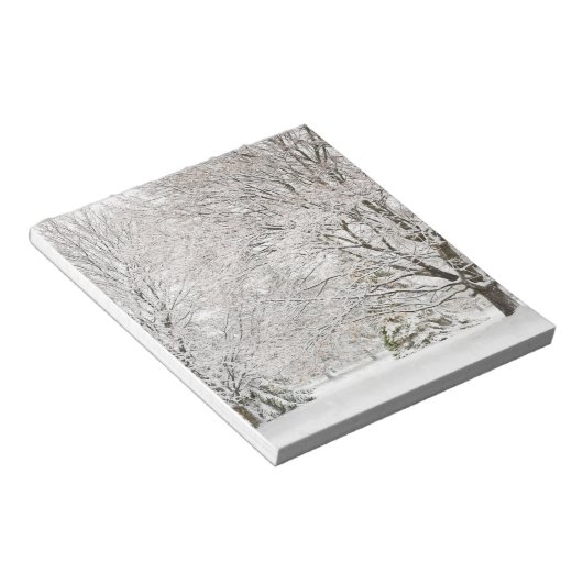 Snowy Winter Forest Notitieblok (Schuin)