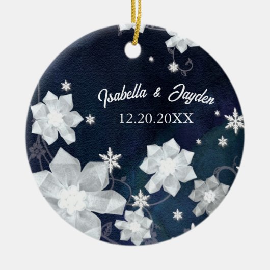 Snowy Winter Navy Blue Wedding Keepslag Keramisch Ornament (Voorkant)