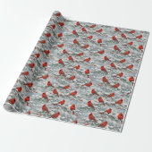Snowy Winter Red Cardinal Bird Pattern Cadeaupapier (Uitgerold)