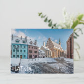 Snowy wintercentrum in Riga, Letland (Staand voorkant)