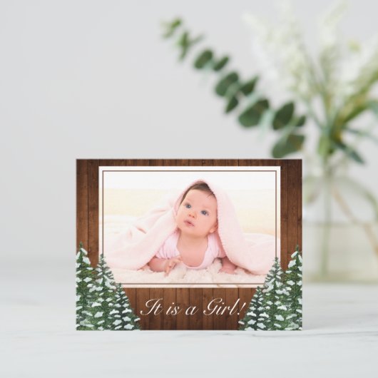 Snowy Wood & Forest Country Baby Meisje Foto Geboo Aankondigingskaart (Staand voorkant)