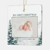 Snowy Woodland Baby's eerste kerstfoto Cerami Keramisch Ornament (Links)