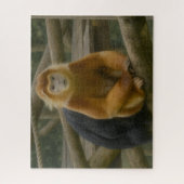 Snub-Nosed Monkey in Woodland Refuge Legpuzzel (Verticaal)