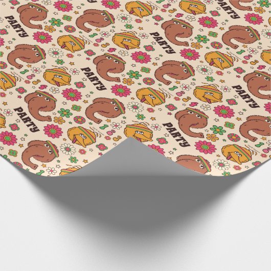 Snuffleupagus en Big Bird Groovy Flower Pattern Cadeaupapier (Hoek)