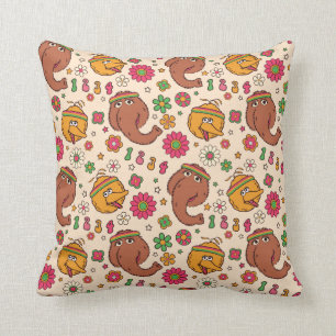 Snuffleupagus en Big Bird Groovy Flower Pattern Kussen
