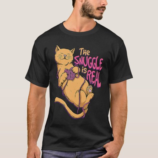 Snuggle is echte breien haak kat breien croc t-shirt (Voorkant)