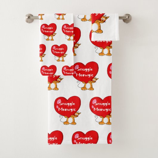 Snuggle Meowgic Funny Cat Pun Art Bad Handdoek (Insitu)