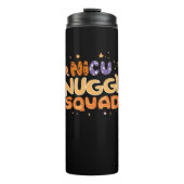 Snuggle Squad NICU Verpleegster Neonatale Verpleeg Thermosbeker (Voorkant)