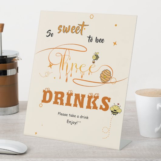 So Sweet To Bee 3 Honey Bee 3rd Birthday Drinks Reclamebord Met Voetstuk (Insitu)