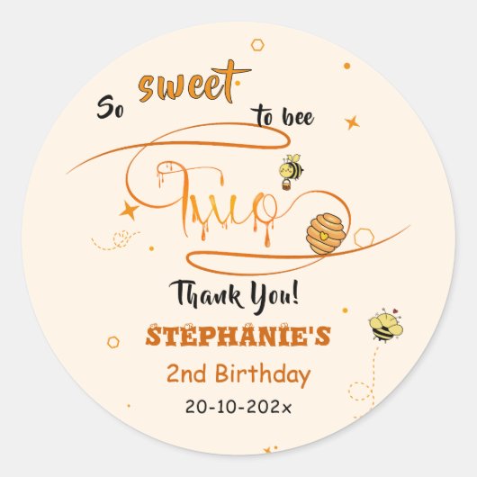 So Sweet To Bee Two Cute Honey Bee 2nd Birthday Ronde Sticker (Voorkant)