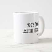 Sober Achiever Black & White-Mok Grote Koffiekop (Voorkant rechts)