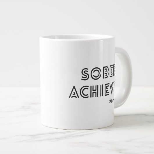 Sober Achiever Black & White-Mok Grote Koffiekop (Voorkant rechts)