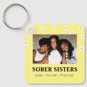Sober Sisters Schattigee aangepaste naam & datum D Sleutelhanger