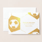 Soccer athlete graduation party gold folie kaarten (Voorkant met envelop)
