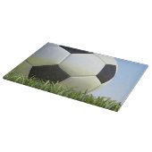 Soccer ball on grass. snijplank (Hoek)