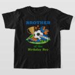 Soccer Birthday Boy Sports Birthday Shirt Brother<br><div class="desc">Viel uw verjaardag met dit speciale T-shirt,  gepersonaliseerd ontwerp</div>