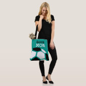Soccer Mam Trendy Stylish Voetbal Green Tote Bag (Op model)