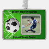 Soccer Player Keepomwille Verzilverd Omlijst Ornament (Voorkant)