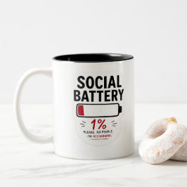 Sociaal Batterij Laag Grappige Introvert Sticker | Tweekleurige Koffiemok