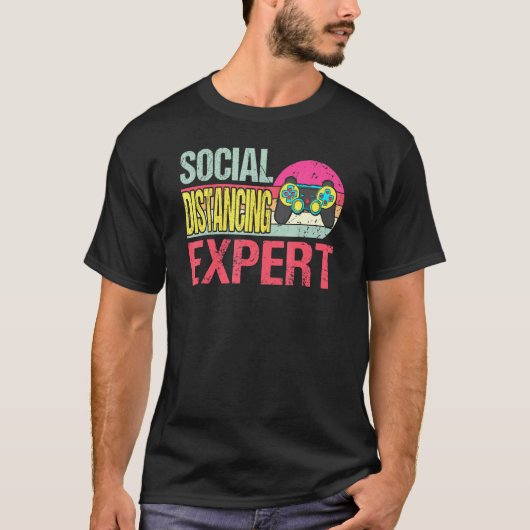 Social Distancing Expert Gaming  Video Game T-shirt (Voorkant)