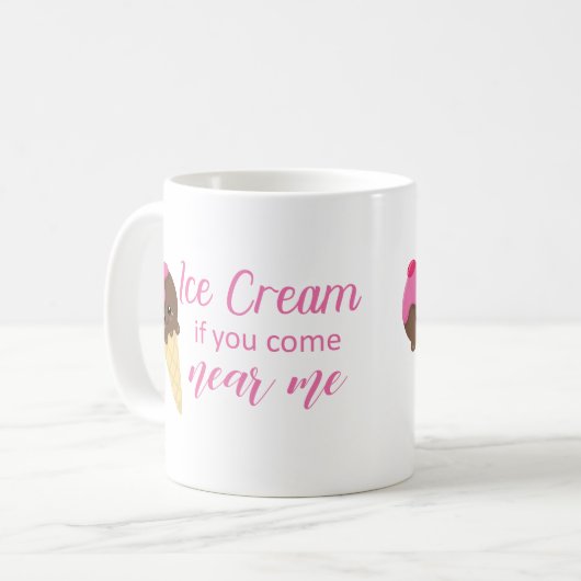 Social distancing Quote Schattige Funny Ice Cream Koffiemok (Voorkant links)