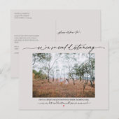 Social Distancing Wedding Uitstel Bord Mauve Briefkaart (Voorkant / Achterkant)