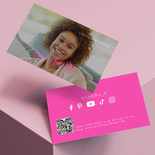 Social media influencer foto qr code roze visitekaartje