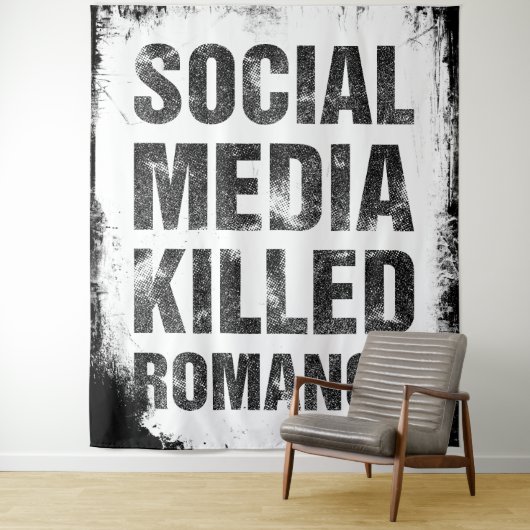 Social Media Killed Romance Wandkleed (In situ)
