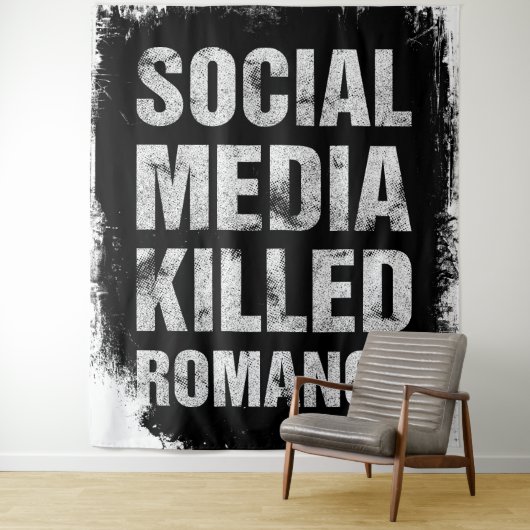 Social Media Killed Romance Wandkleed (In situ)