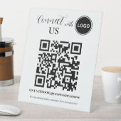 Social Media QR-code Verbind met ons Reclamebord Met Voetstuk (Insitu)