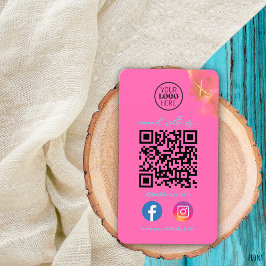Social Media Verbind met ons QR code gouden schaar Visitekaartje