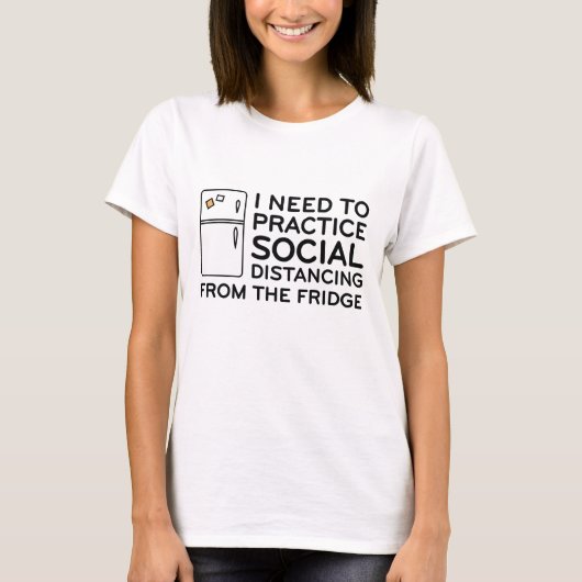 Sociale Afstand Koelkast T-shirt (Voorkant)