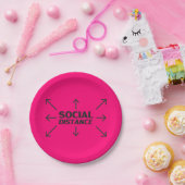 Sociale Afstand moderne typografie leuk hot pink Papieren Bordje (Feest)