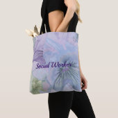 Sociale Arbeider, pastelflorale achtergrond Tote Bag (Dichtbij)