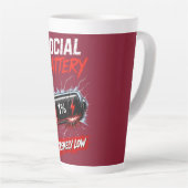 Sociale Batterij Extreem Laag – Grappige Introvert Latte Mok (Rechterhoek)