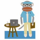 Sock Monkey Author Fun Cartoon Character Staand Fotobeeldje<br><div class="desc">Een leuk en leuk schattig cartoon-sock-apenauteur,  woord nerd cheeky slogan bold classic bookworm of auteur motto illustratie romantiek design romantisch cartoon Ik hou van het schrijven van een boekenliefhebber sculptuur. Haal vandaag een epische schrijver cartoon sockmonkey vriend sculpture.</div>