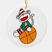 Sock Monkey Basketball T-shirts en cadeautjes Keramisch Ornament (Voorkant)